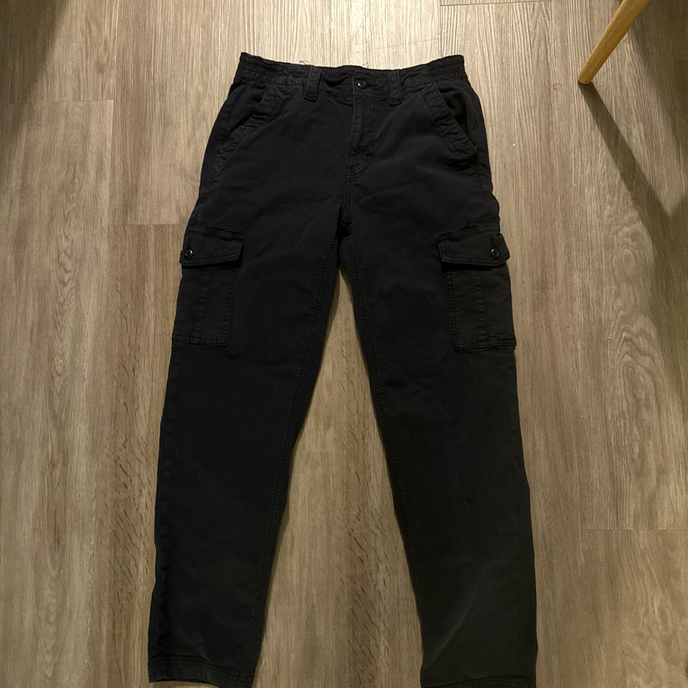 Black american eagle cargo jeans size 6